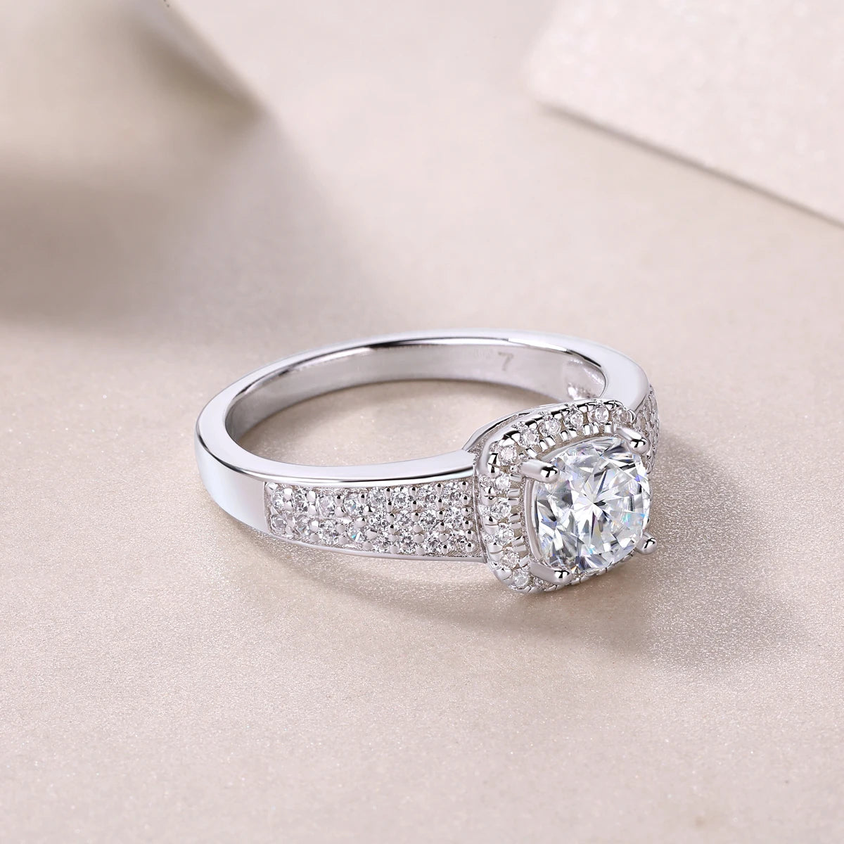 Best Selling Classics Design Moissanite Ring Silver Jewelry Women Gift Party Sterling Stone Wedding Technology party