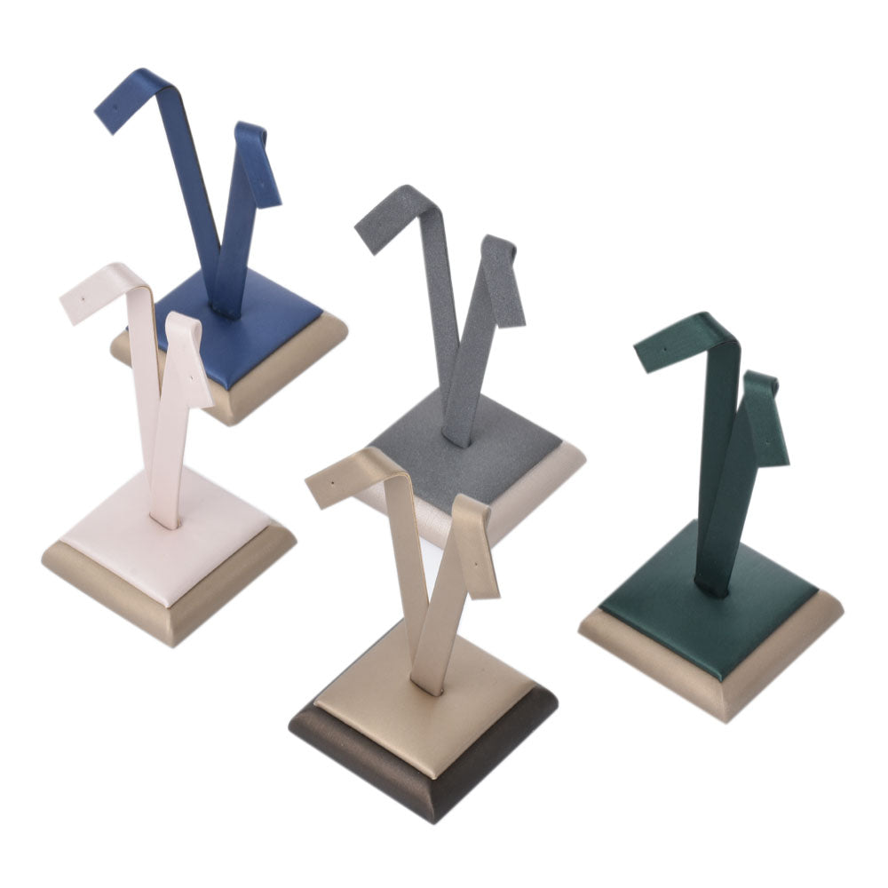 회색 팔찌 시계 디스플레이 트레이