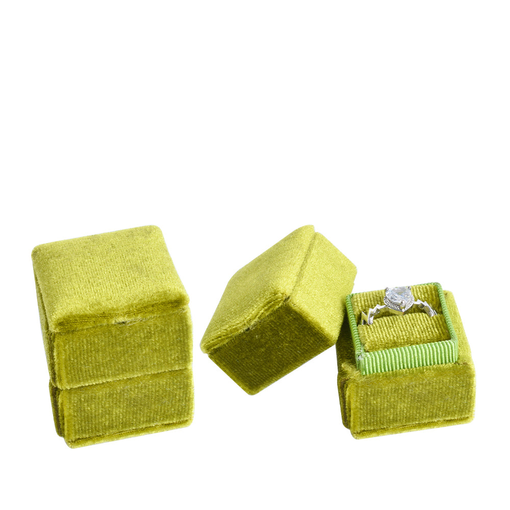 Green Mini Square Velvet Ring Box, product view 1