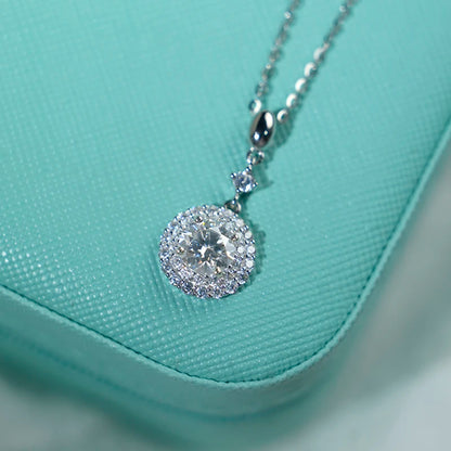 Jeweller Buy Trendy 925 Sterling Silver Necklace with Iced out Moissanite round Pendant Fine Jewelry with Link Chain