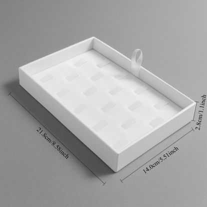 회색 팔찌 시계 디스플레이 트레이