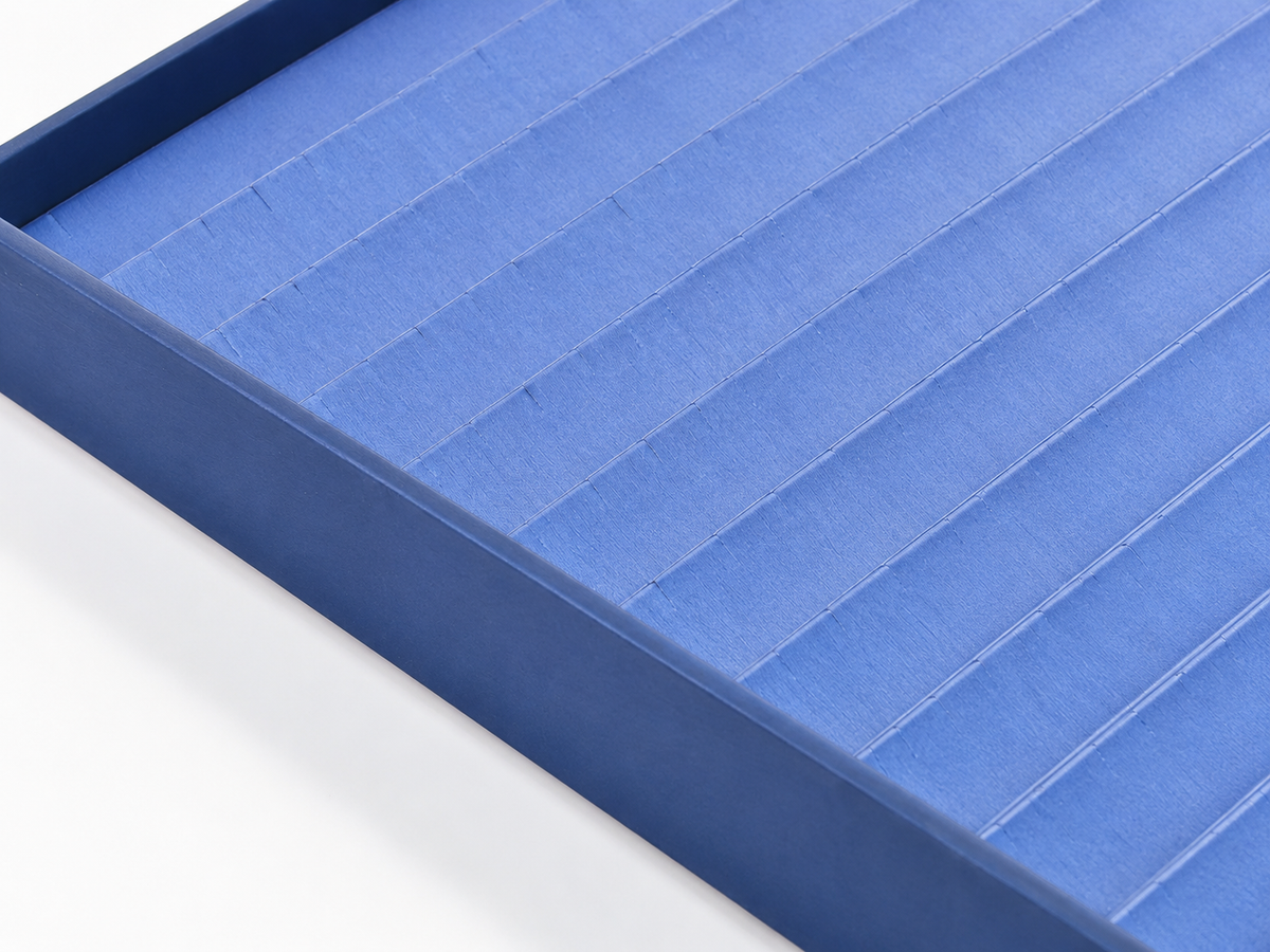 bracelet display - 24 Blue Bracelet Tray Display T055BR24-B detail view
