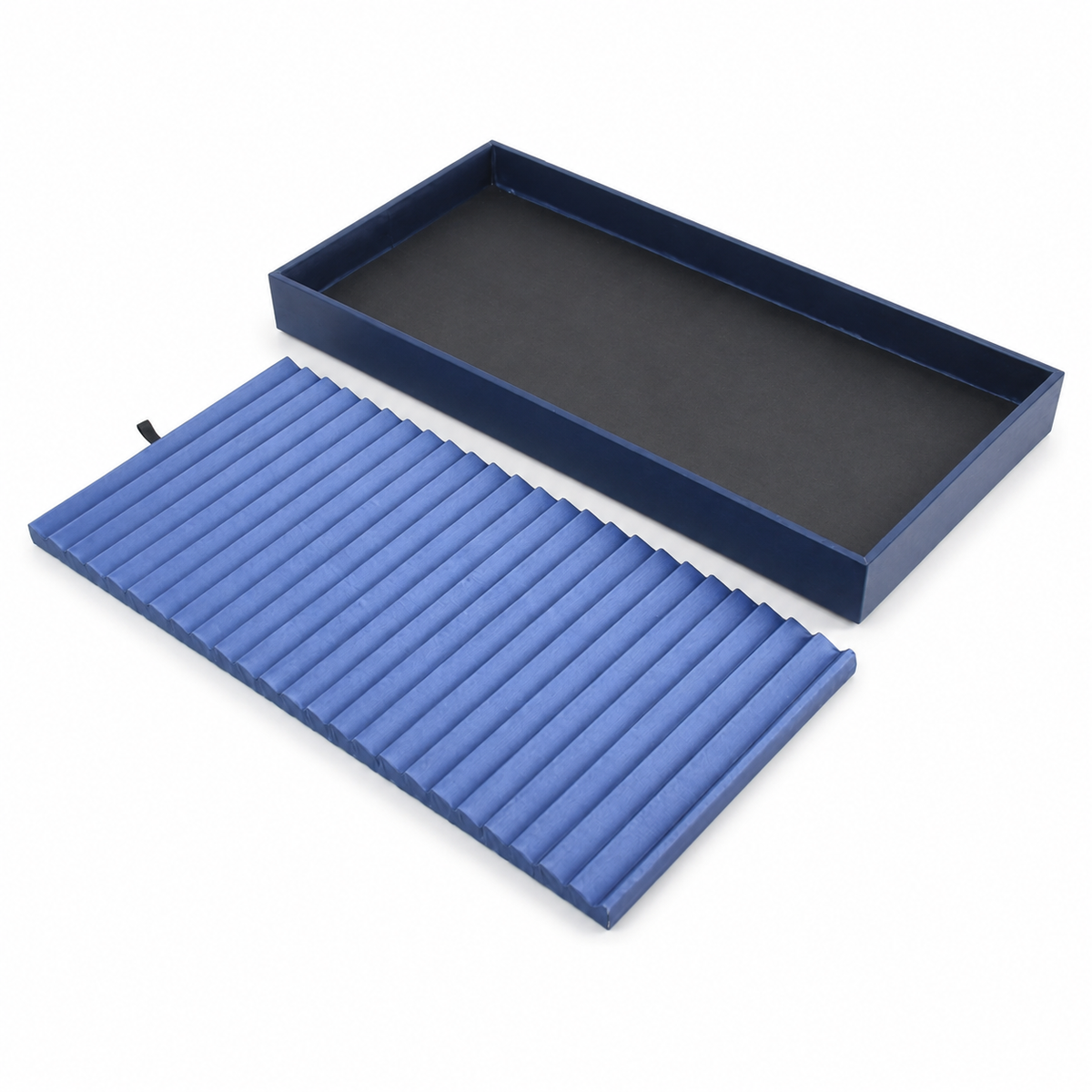 bracelet display - 24 Blue Bracelet Tray Display T055BR24-B side view