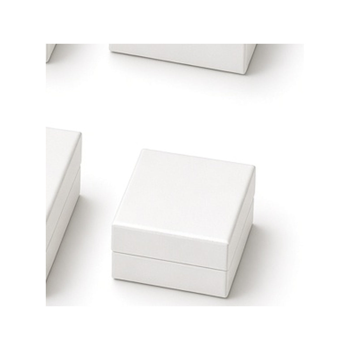 Pearl white custom magnetic jewelry box in 9 x 9 x 3.5 cm