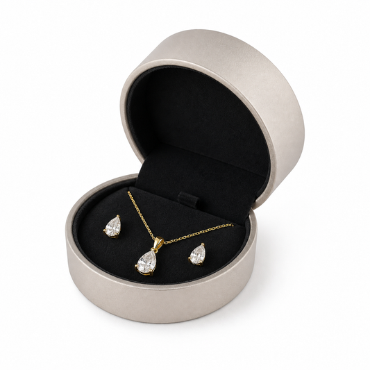 Open champagne PU pendant and earring jewelry box with pear-shaped diamond wedding jewelry