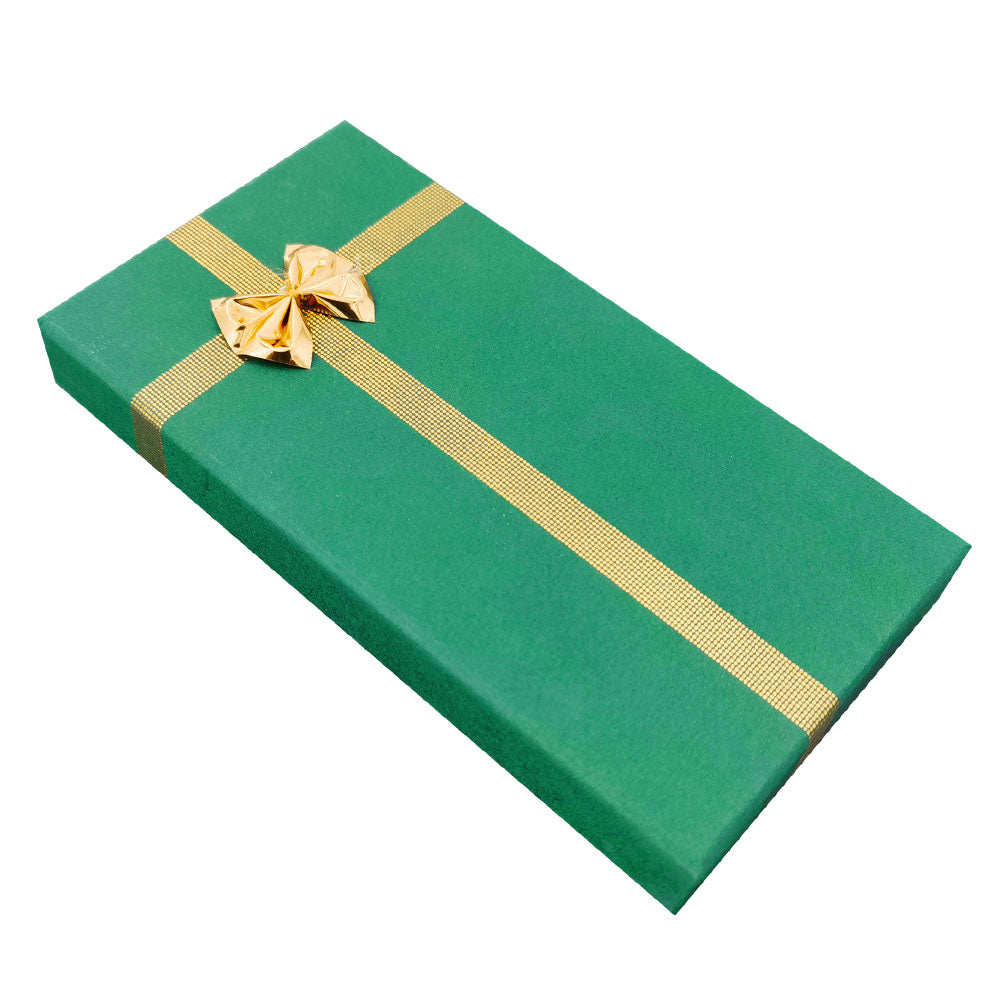 Green ribbon paper necklace jewelry gift box, closed angle view