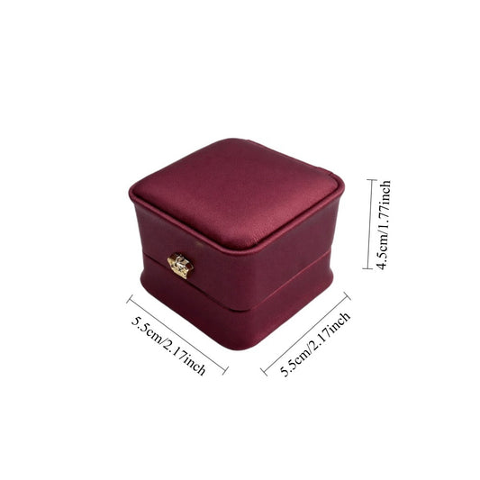 ring box - 12 Ring Boxes P016-R1-R W open view