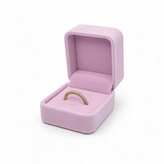 V37R-P pink velvet ring jewelry box open with ring